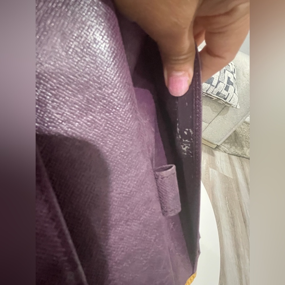 LOUIS VUITTON Epi Portefeuille International Long Wallet Epi Leather - Picture 14 of 15